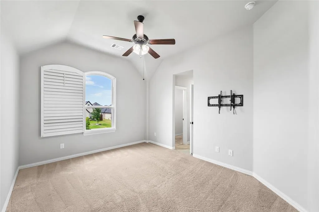 701 Featherstone Lane