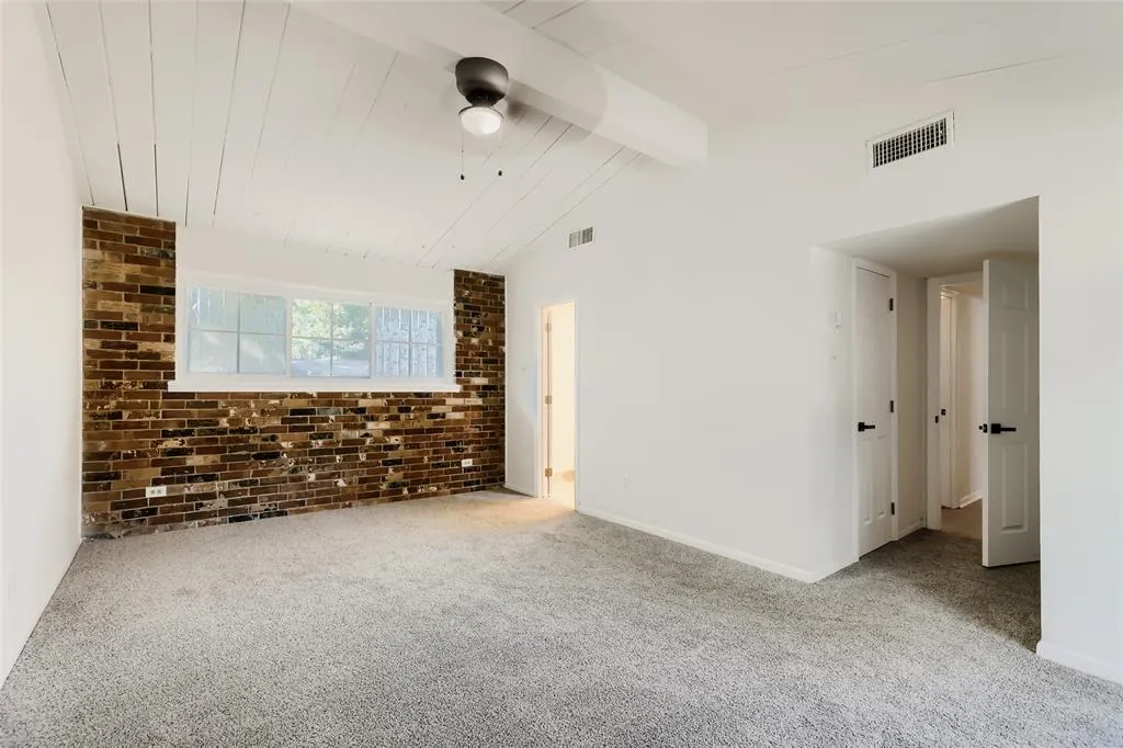 741 Greenhaven Drive