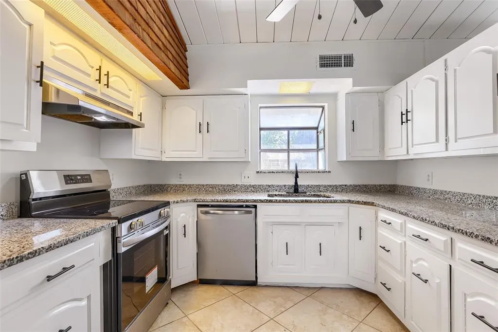 741 Greenhaven Drive