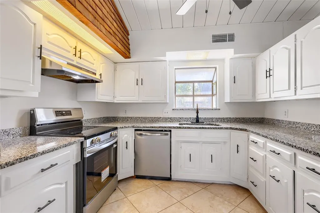 741 Greenhaven Drive