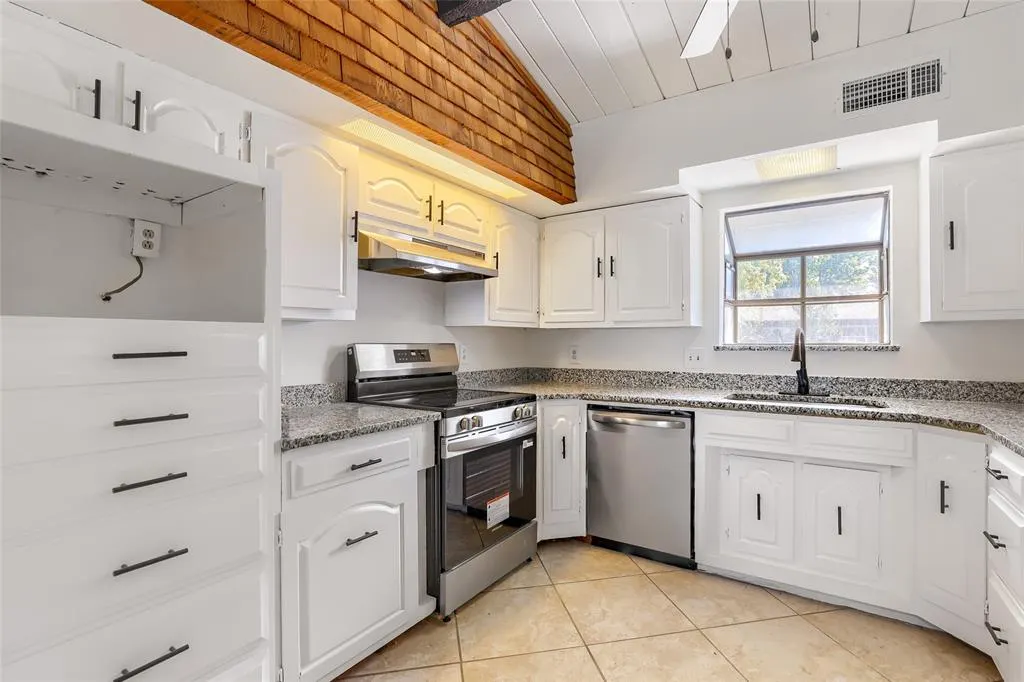 741 Greenhaven Drive