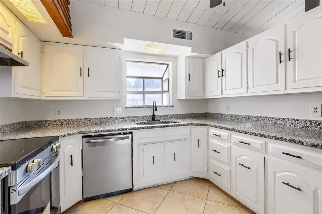 741 Greenhaven Drive