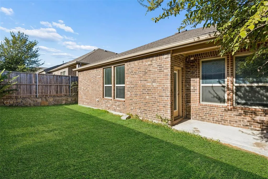 3808 Kendall Road