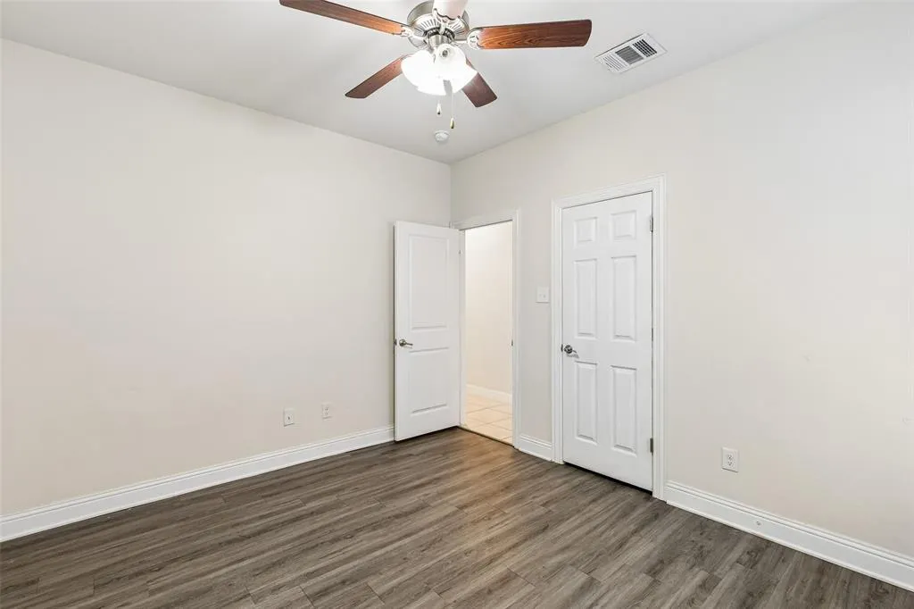 3808 Kendall Road