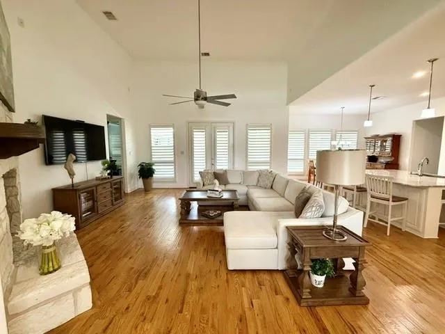 1711 Mountain Creek Lane