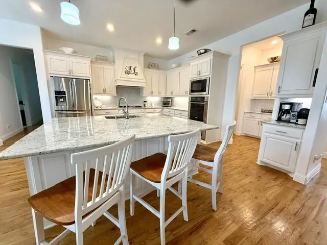 1711 Mountain Creek Lane