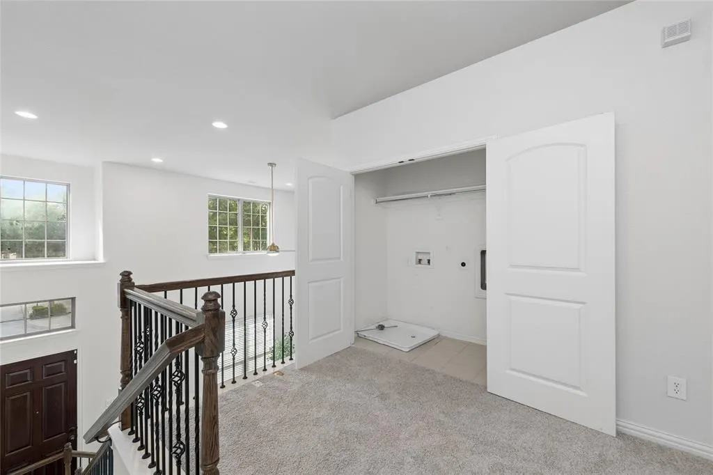643 Matthew Place