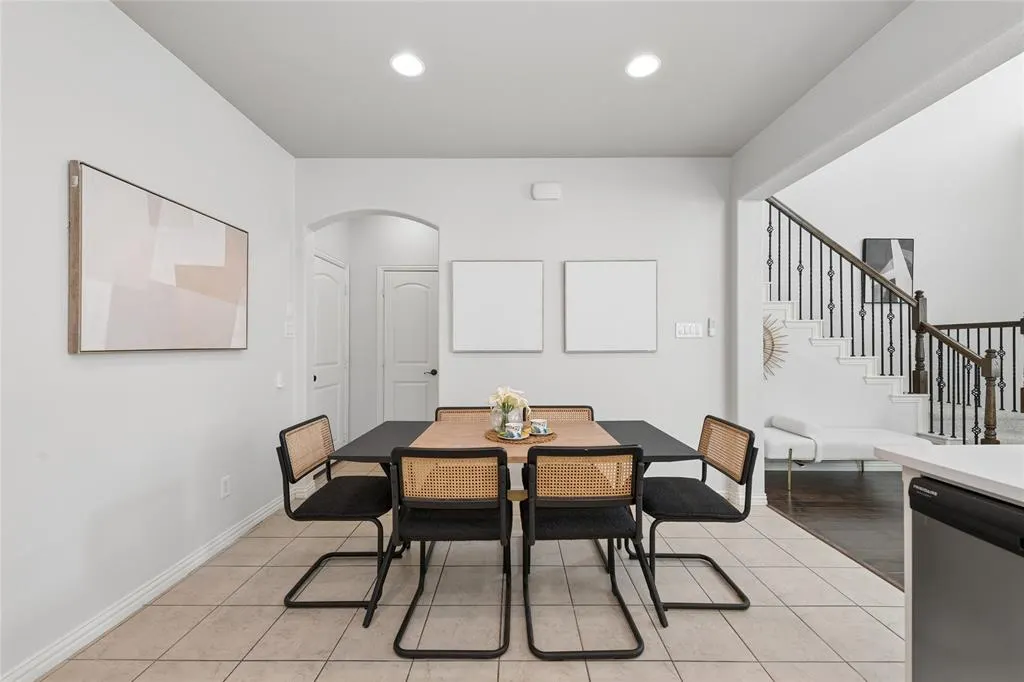 643 Matthew Place