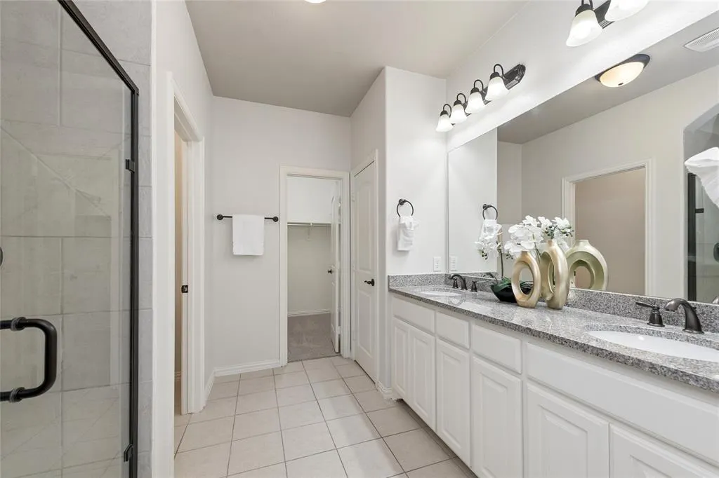 643 Matthew Place