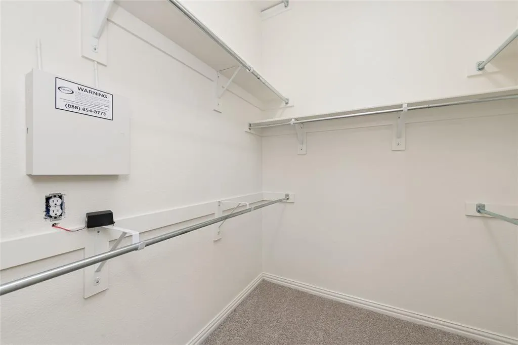 643 Matthew Place