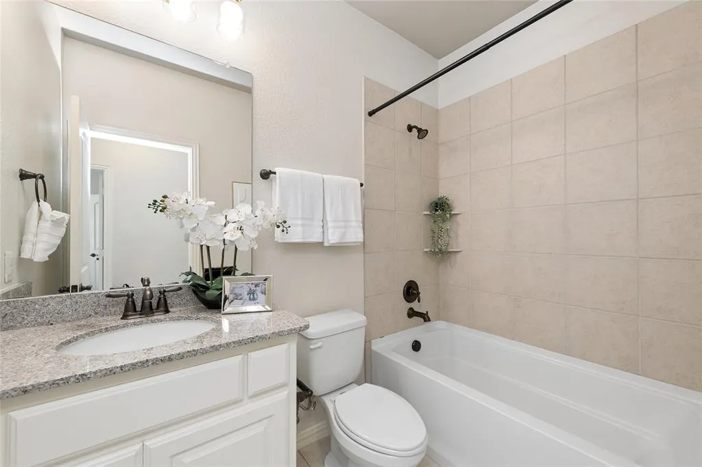 643 Matthew Place