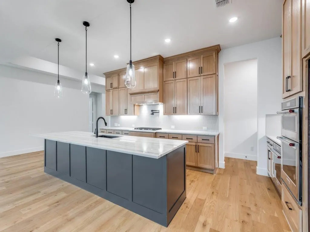 1540 Fairmont Drive