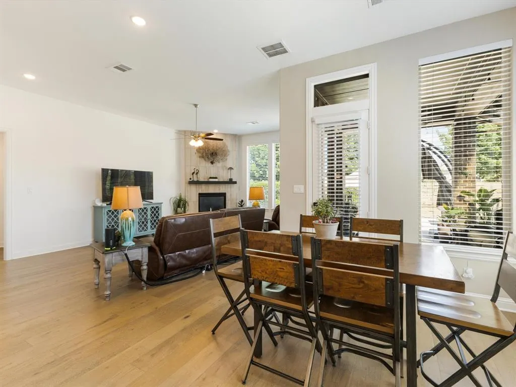 3721 Maxdale Drive