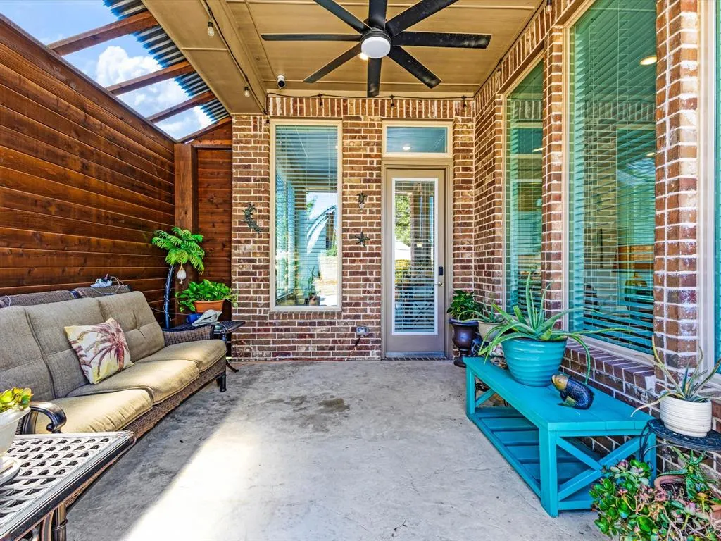 3721 Maxdale Drive