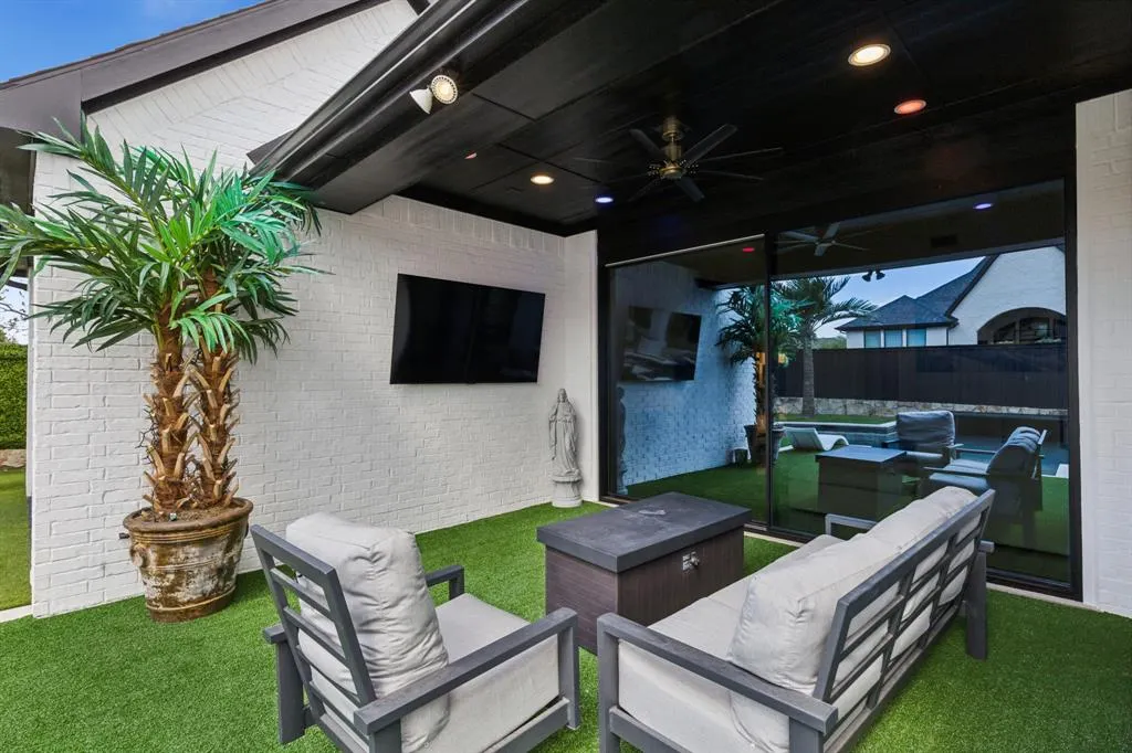 831 Country Brook Lane