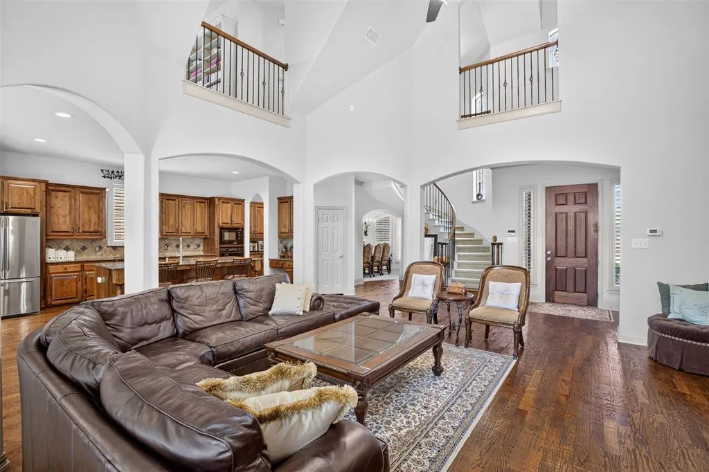 1125 Windmere Way