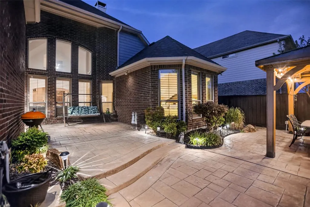 1125 Windmere Way