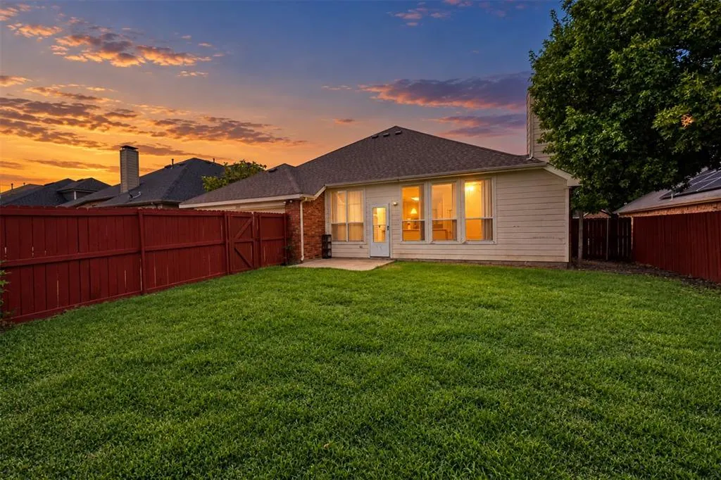1409 Autumnmist Drive