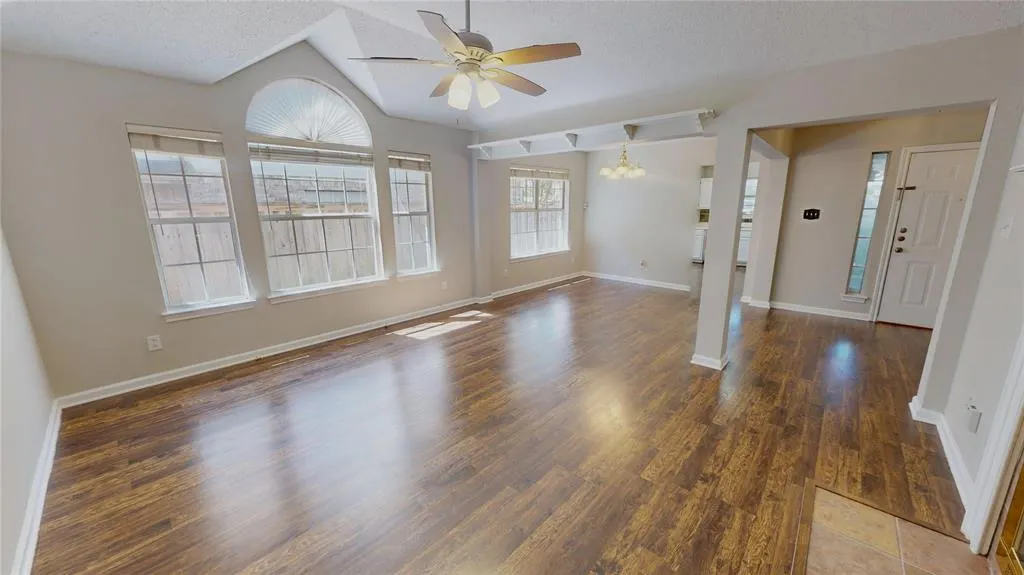 729 Fawn Valley Drive