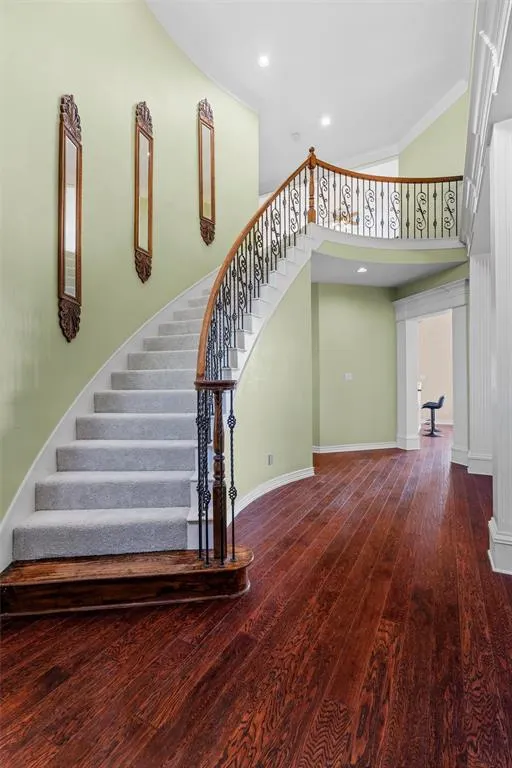 500 Overhill Drive