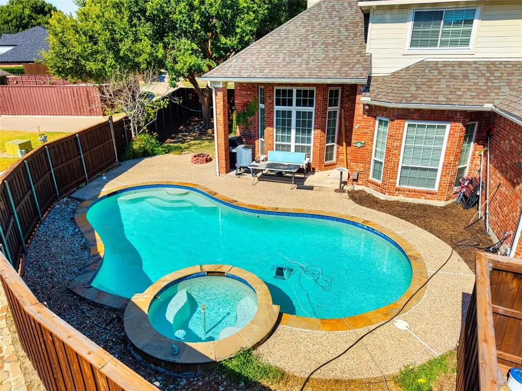 500 Overhill Drive