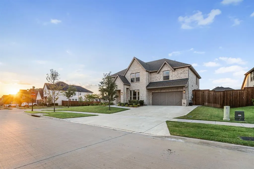 4160 Lavina Lane