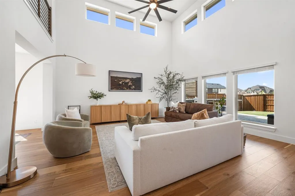 4160 Lavina Lane