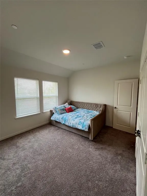 980 Emil Place