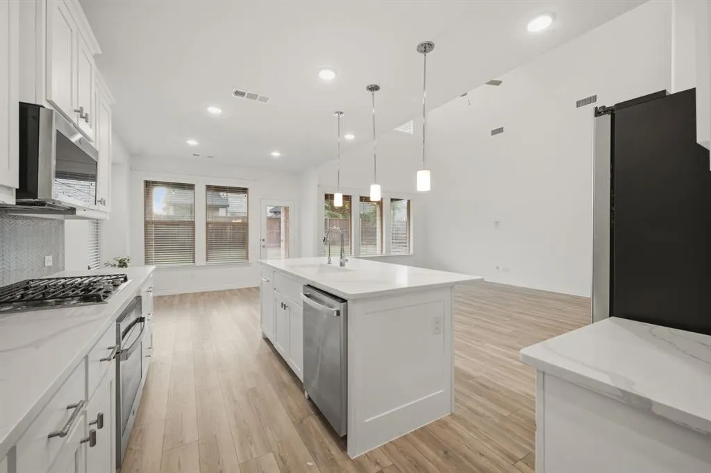 2507 Gentle Knoll Drive
