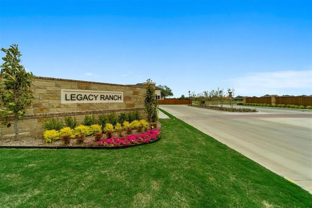 2507 Gentle Knoll Drive