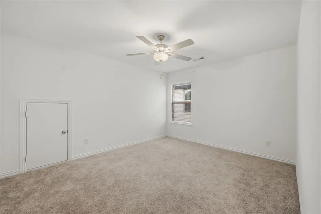 2507 Gentle Knoll Drive