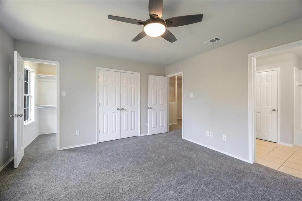 4152 Kyndra Circle