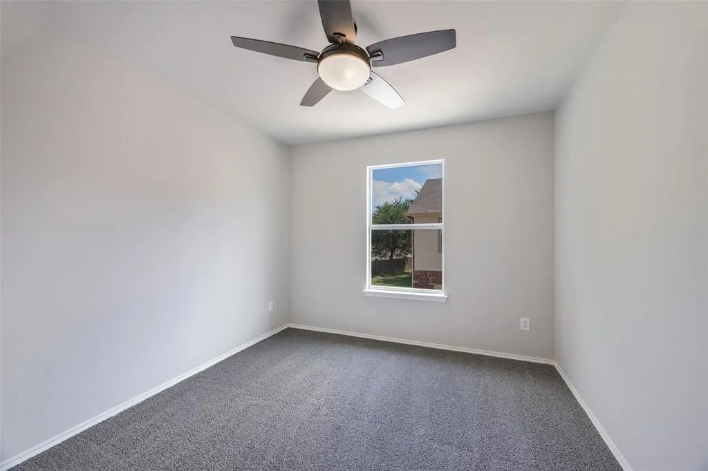 4152 Kyndra Circle