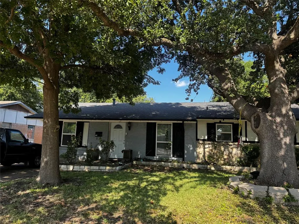 110 N Bowser Road