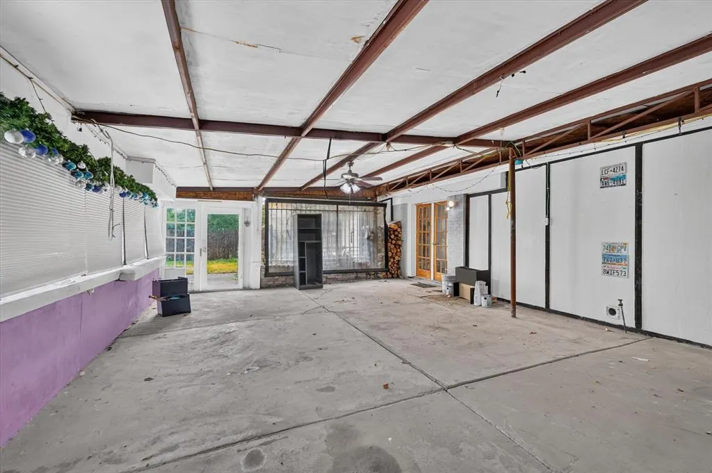 110 N Bowser Road