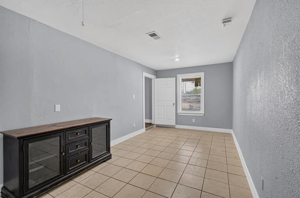 110 N Bowser Road