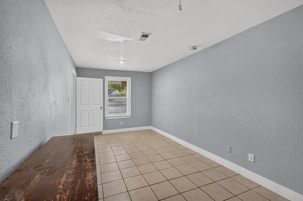110 N Bowser Road