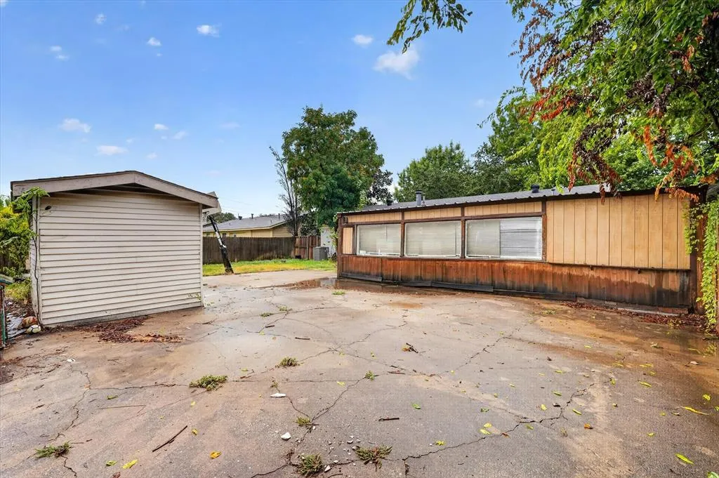 110 N Bowser Road