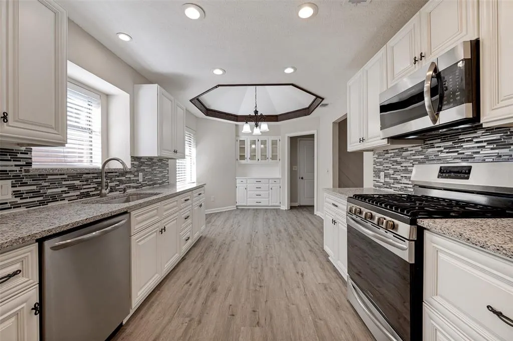 1103 Meadow Creek Drive