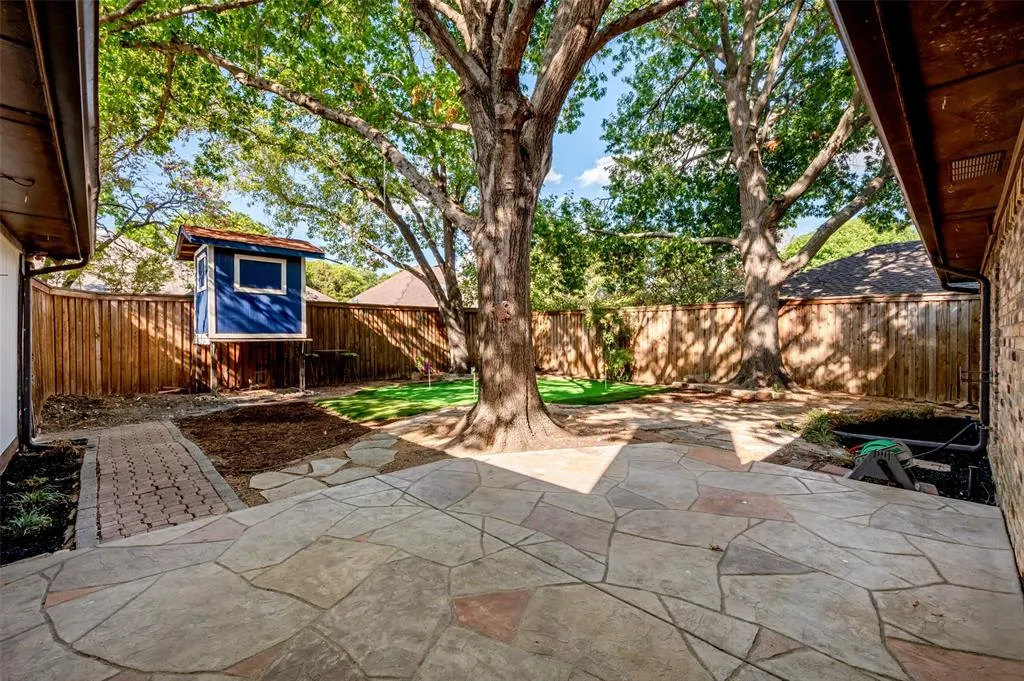 1103 Meadow Creek Drive