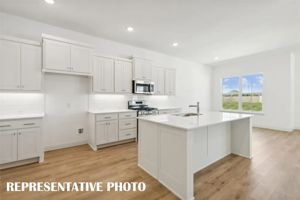 1036 Splitrock Drive