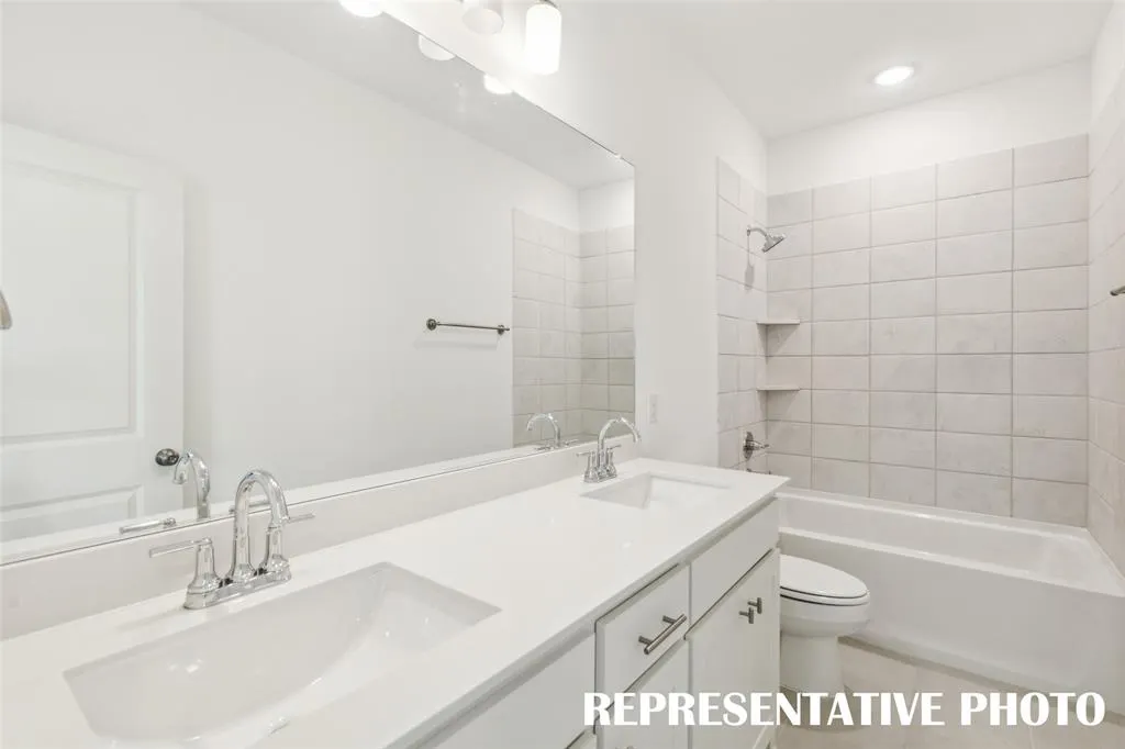 1036 Splitrock Drive