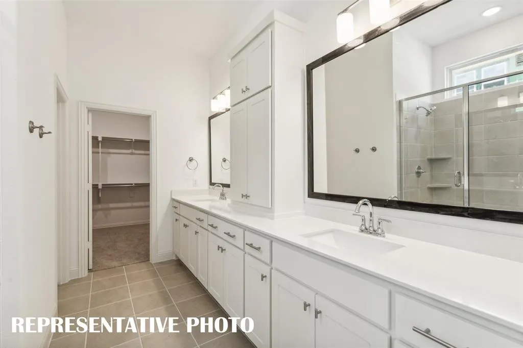 1036 Splitrock Drive