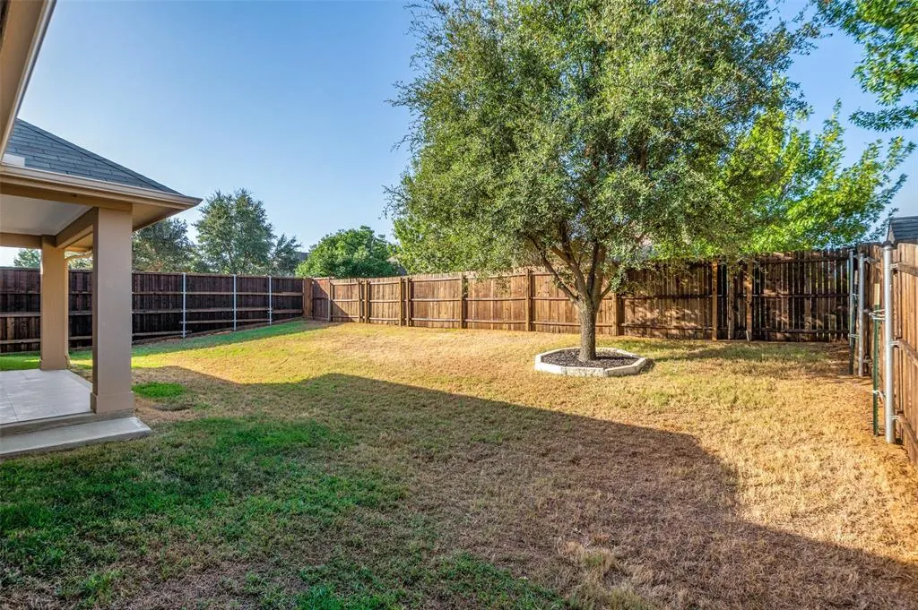 8304 Spitfire Trail