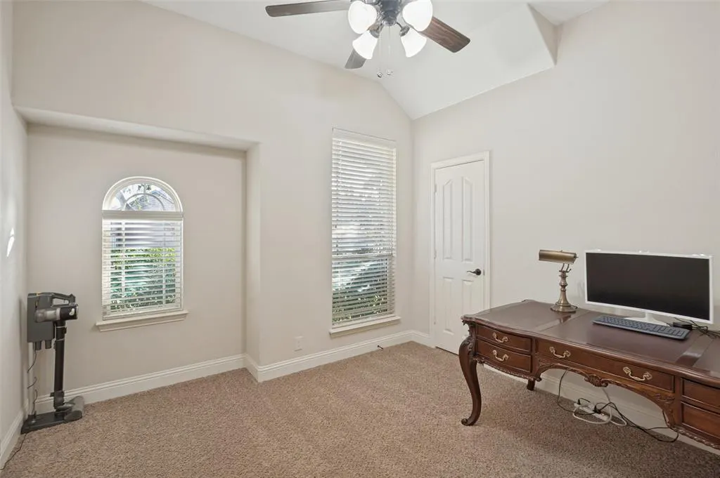 8304 Spitfire Trail