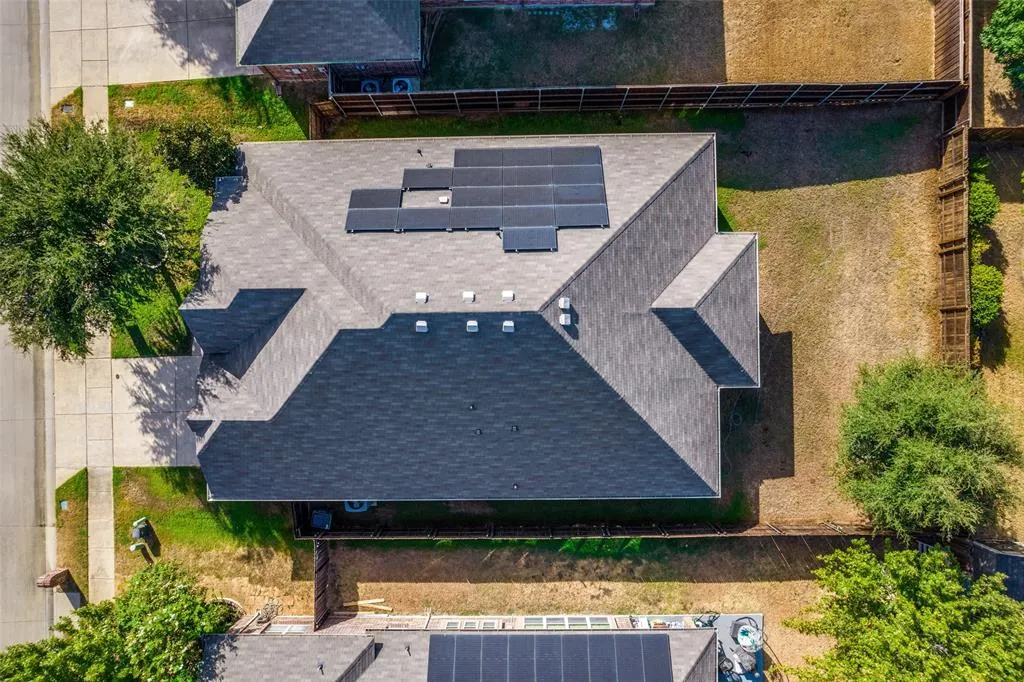 8304 Spitfire Trail