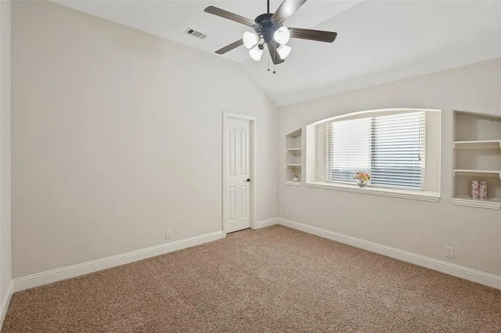 8304 Spitfire Trail