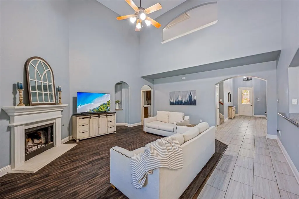 831 Texcoco Drive
