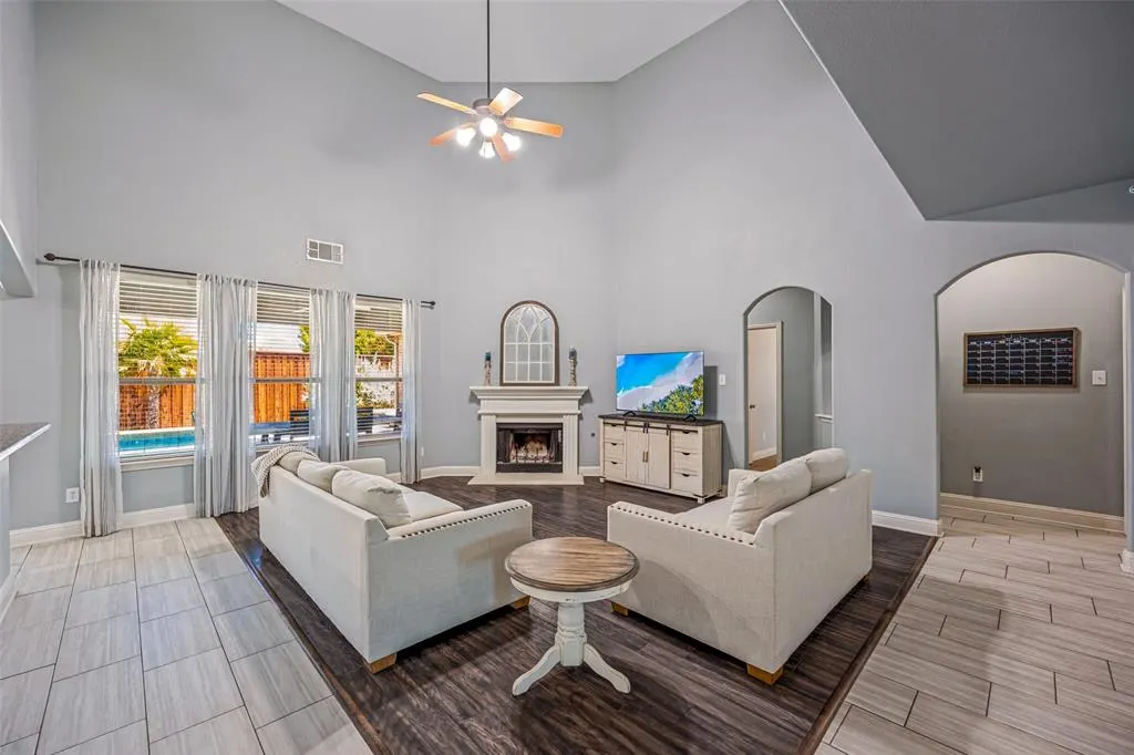 831 Texcoco Drive