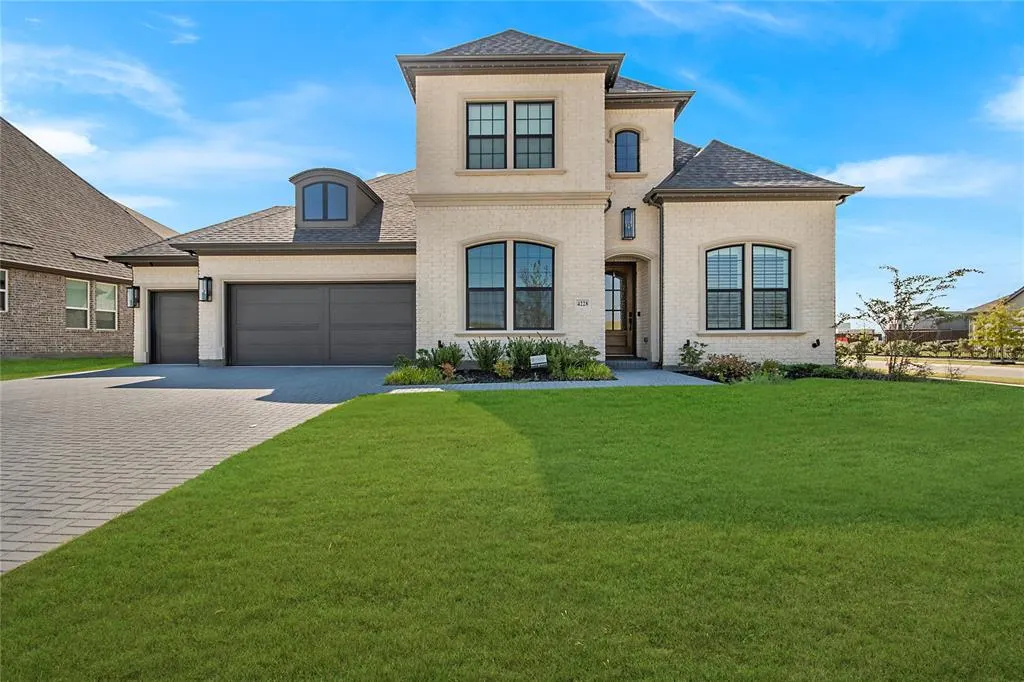 4228 Sunrise Lane